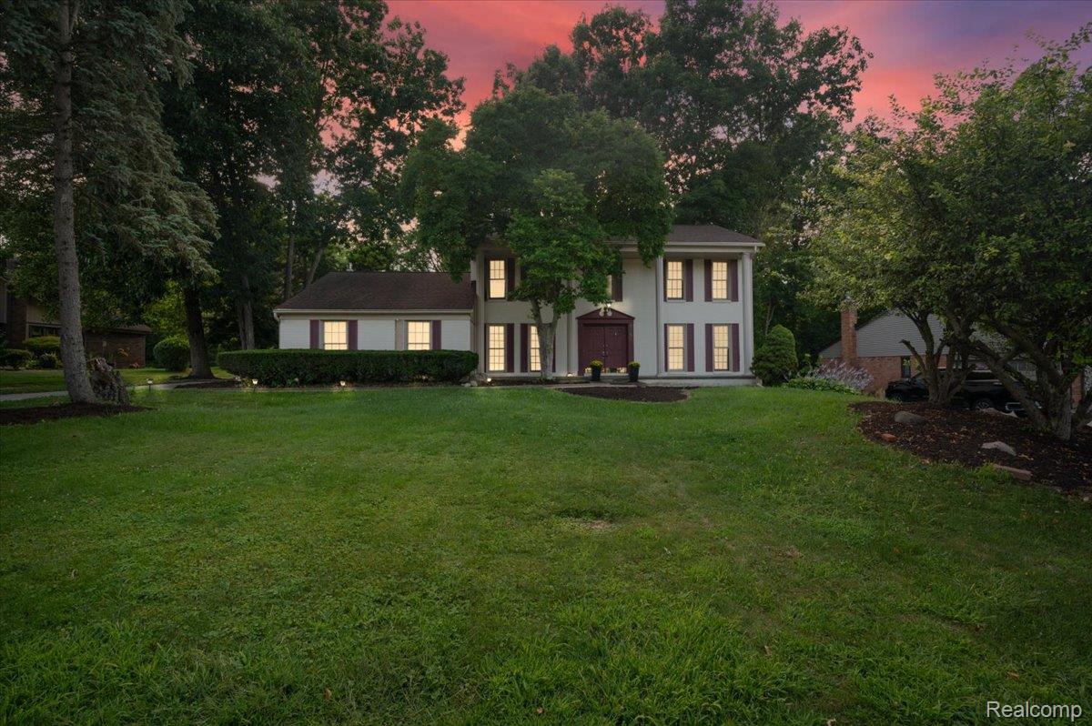2196 Willow Leaf Drive