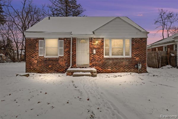 19350 PATTON ST, DETROIT, MI 48219 - Image 08ab2d1d13dc4c9151e01a65f76324ce/3956784821