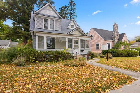 1024 W Front Street Traverse City City MI 49684