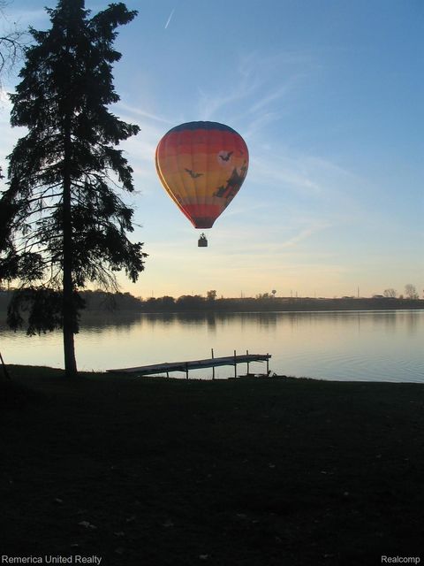 Tiny photo for 1491 Division Drive, Hartland Township, MI 48353 (MLS # 20261003117)