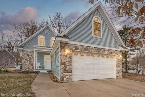 1491 Division Drive Hartland Township MI 48353