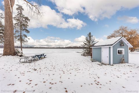 Tiny photo for 1491 Division Drive, Hartland Township, MI 48353 (MLS # 20261003117)