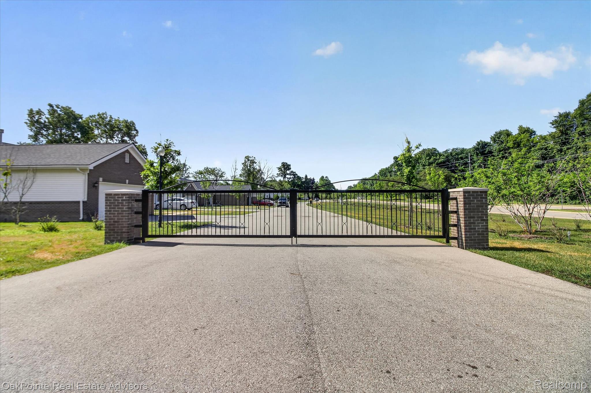 26640 Orchard Lake Road