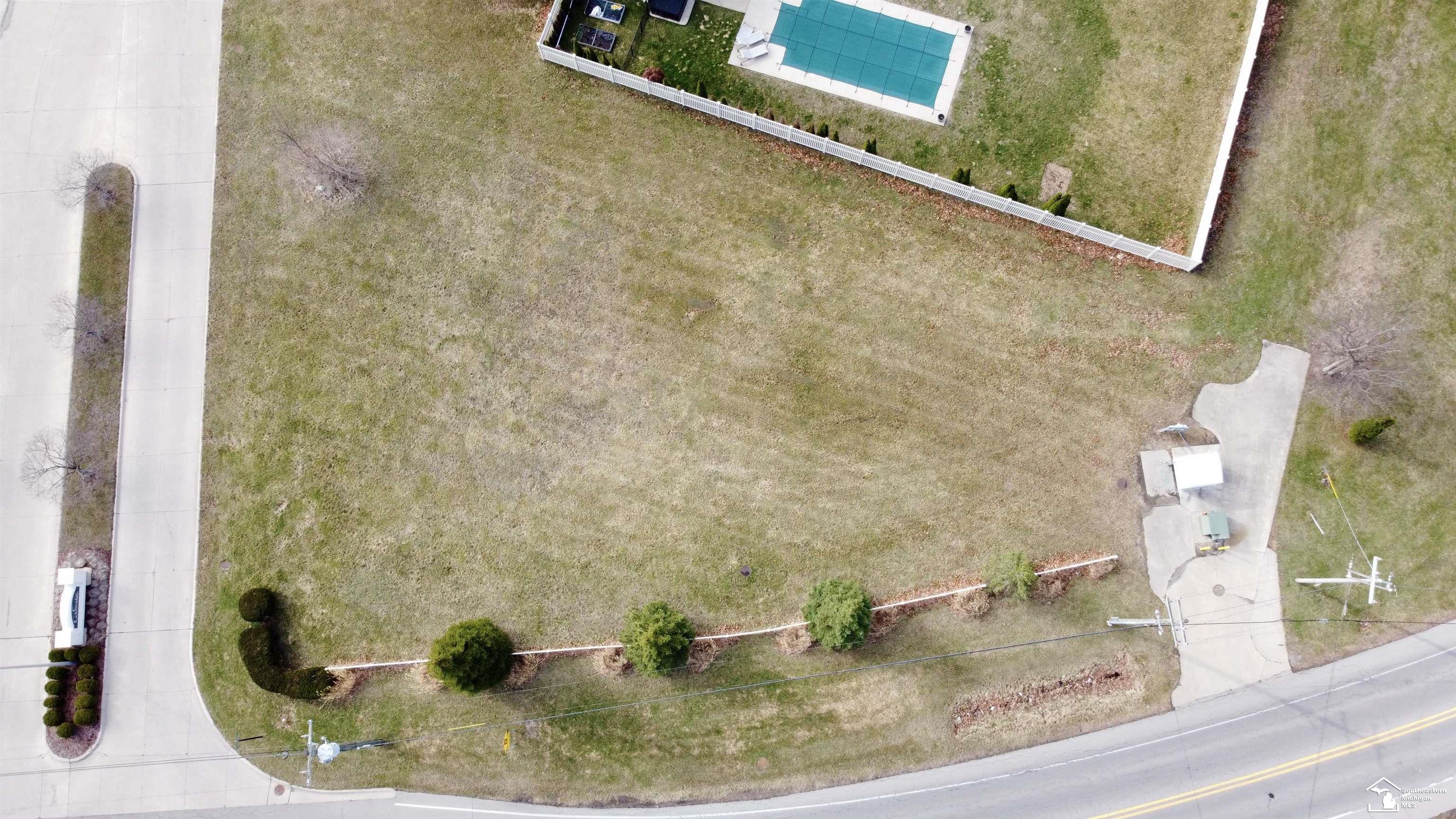 1691 Glenridge Lane