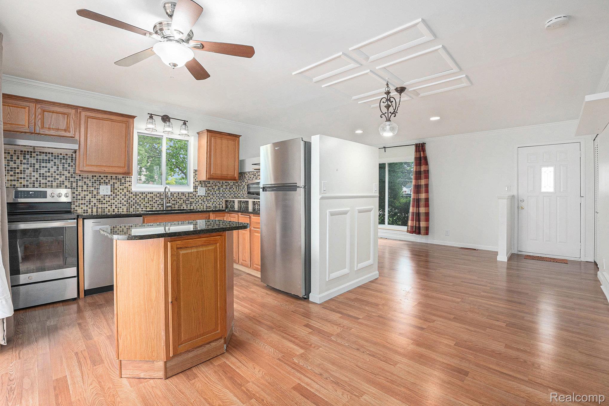 39408 Parklawn Drive