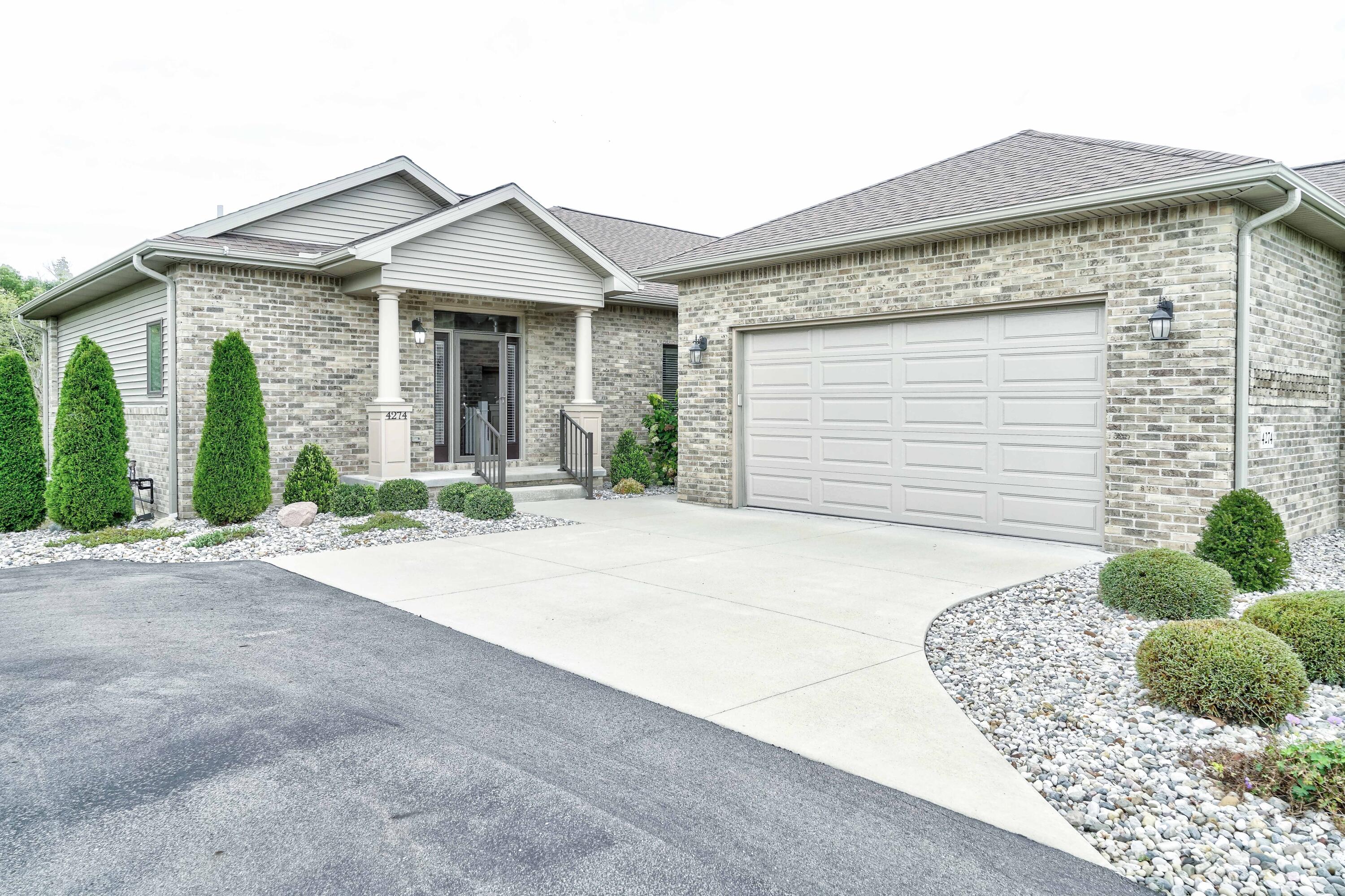 4274 Evergreen Road 14