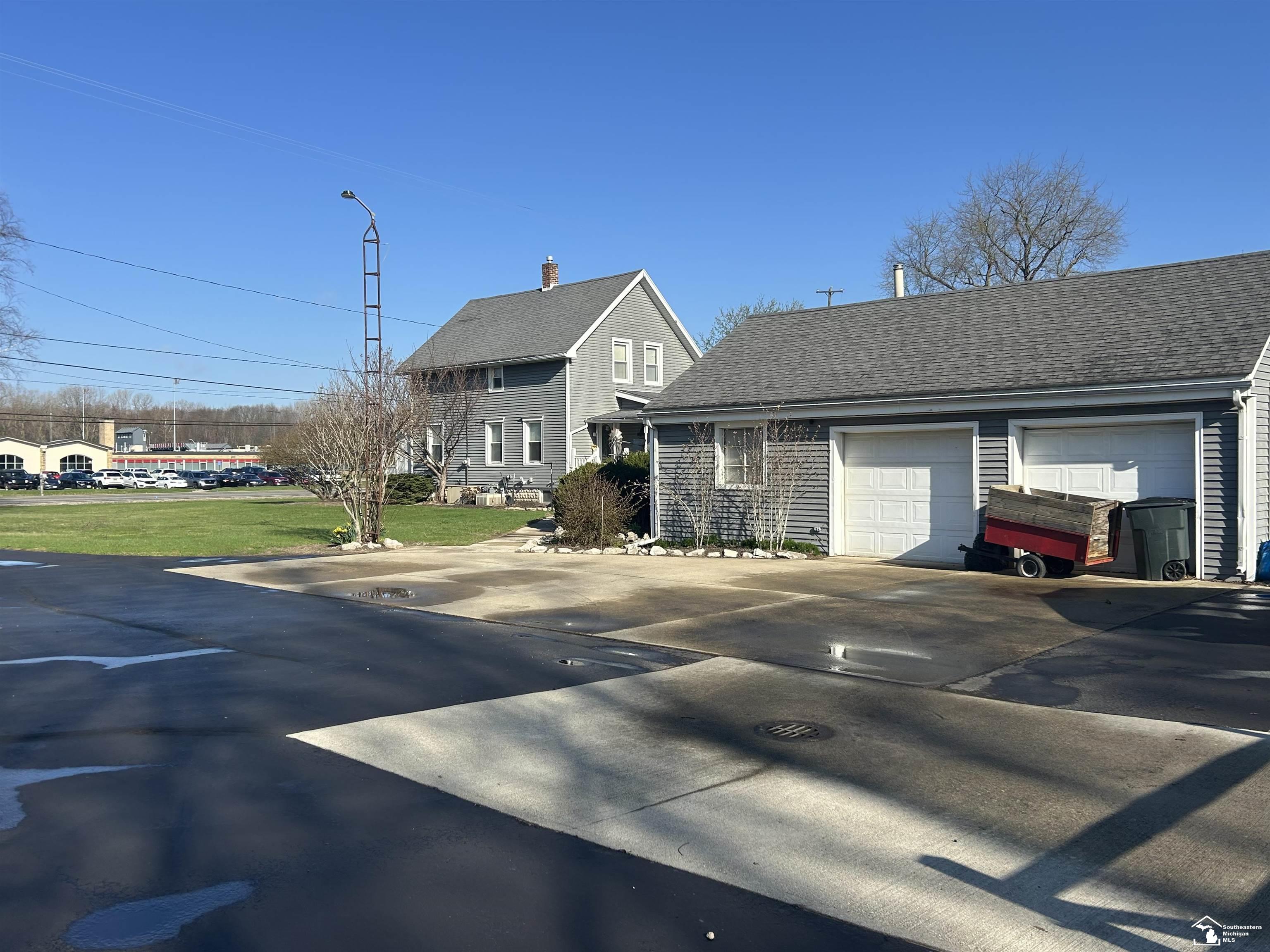8256 Jackman Road