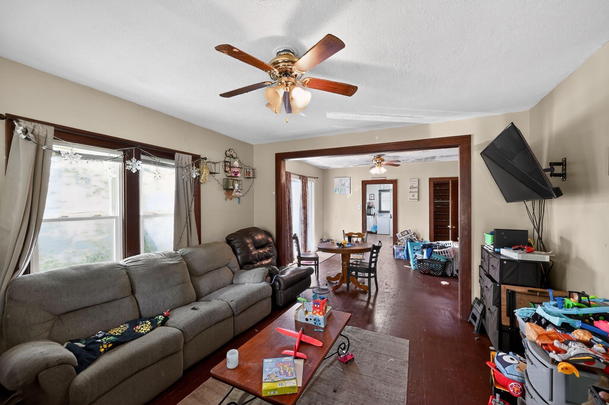 318 N 10th Street