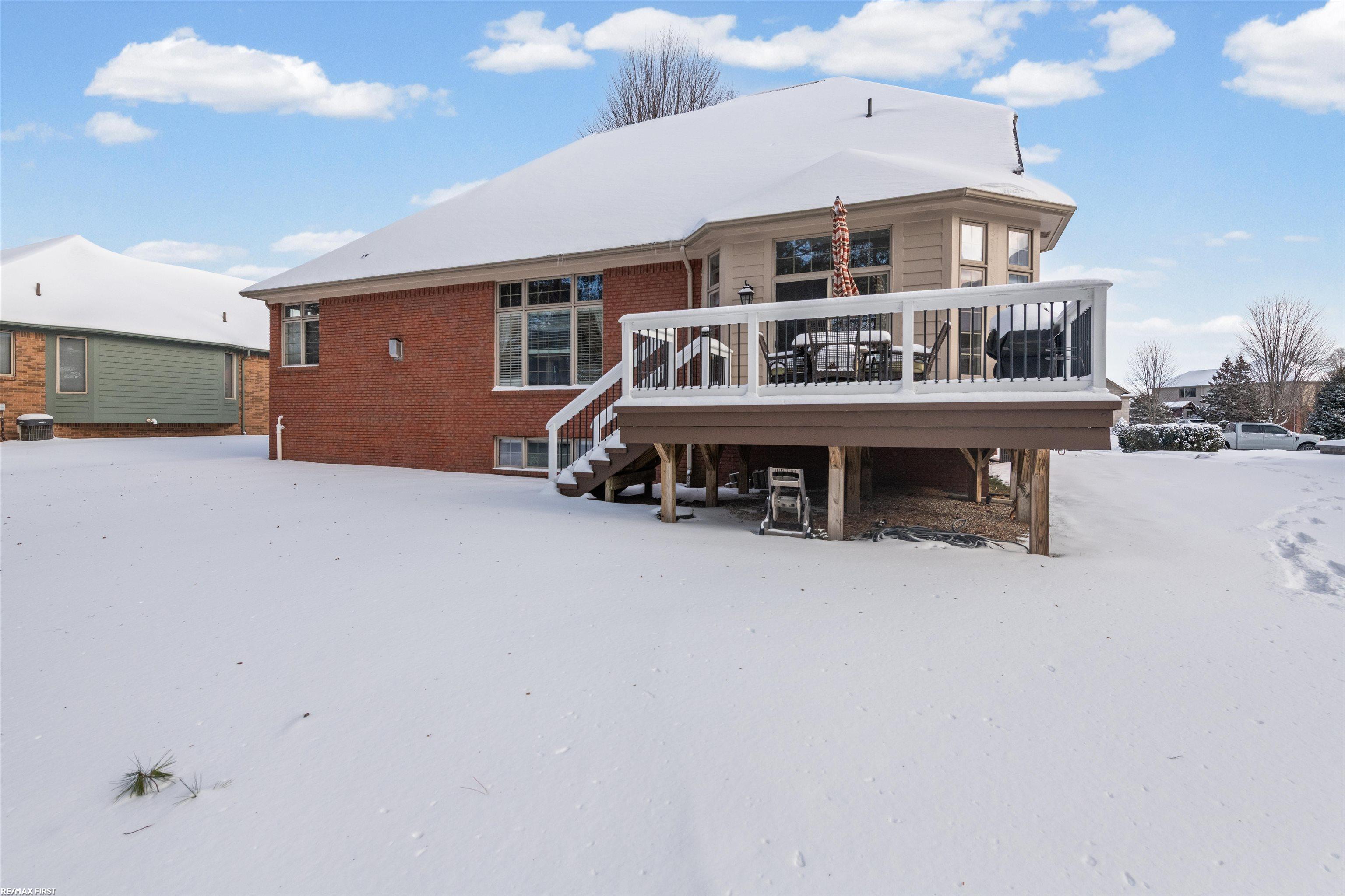 54377 Preston Pines Lane