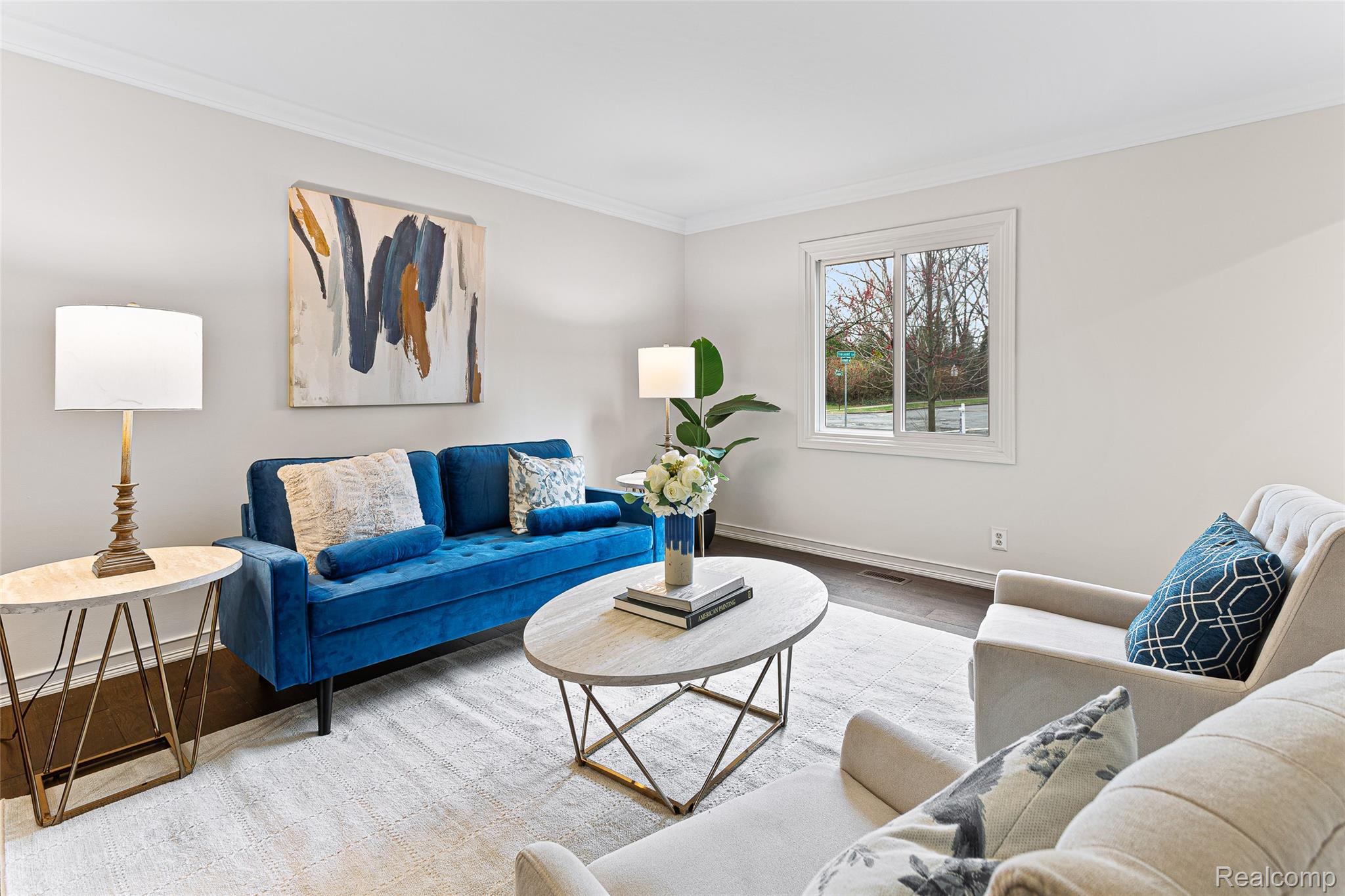 3755 Tremont Lane