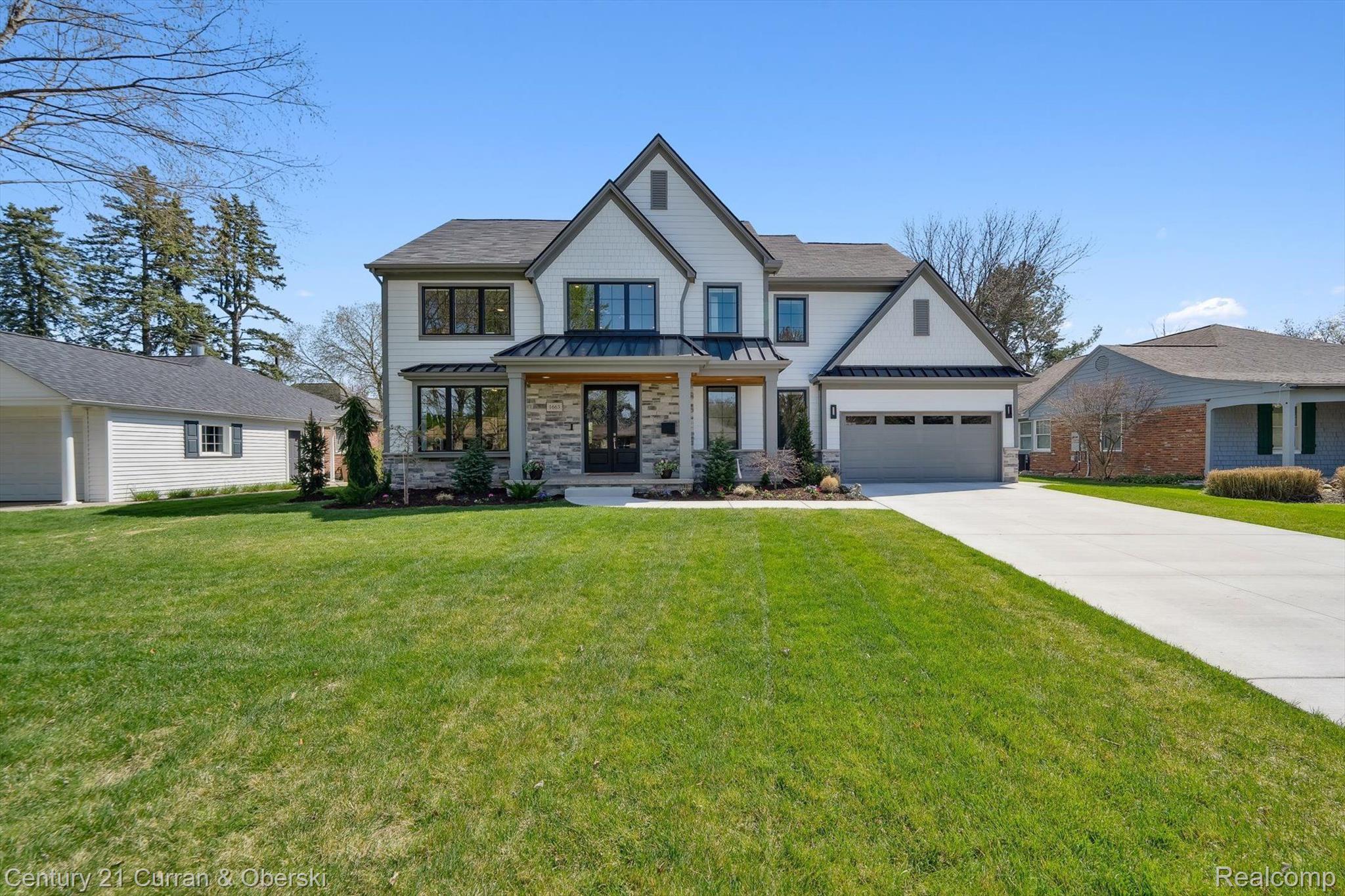 1663 FAIRWAY Drive