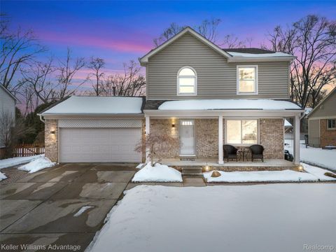 11721 Alois Street Livonia City MI 48150