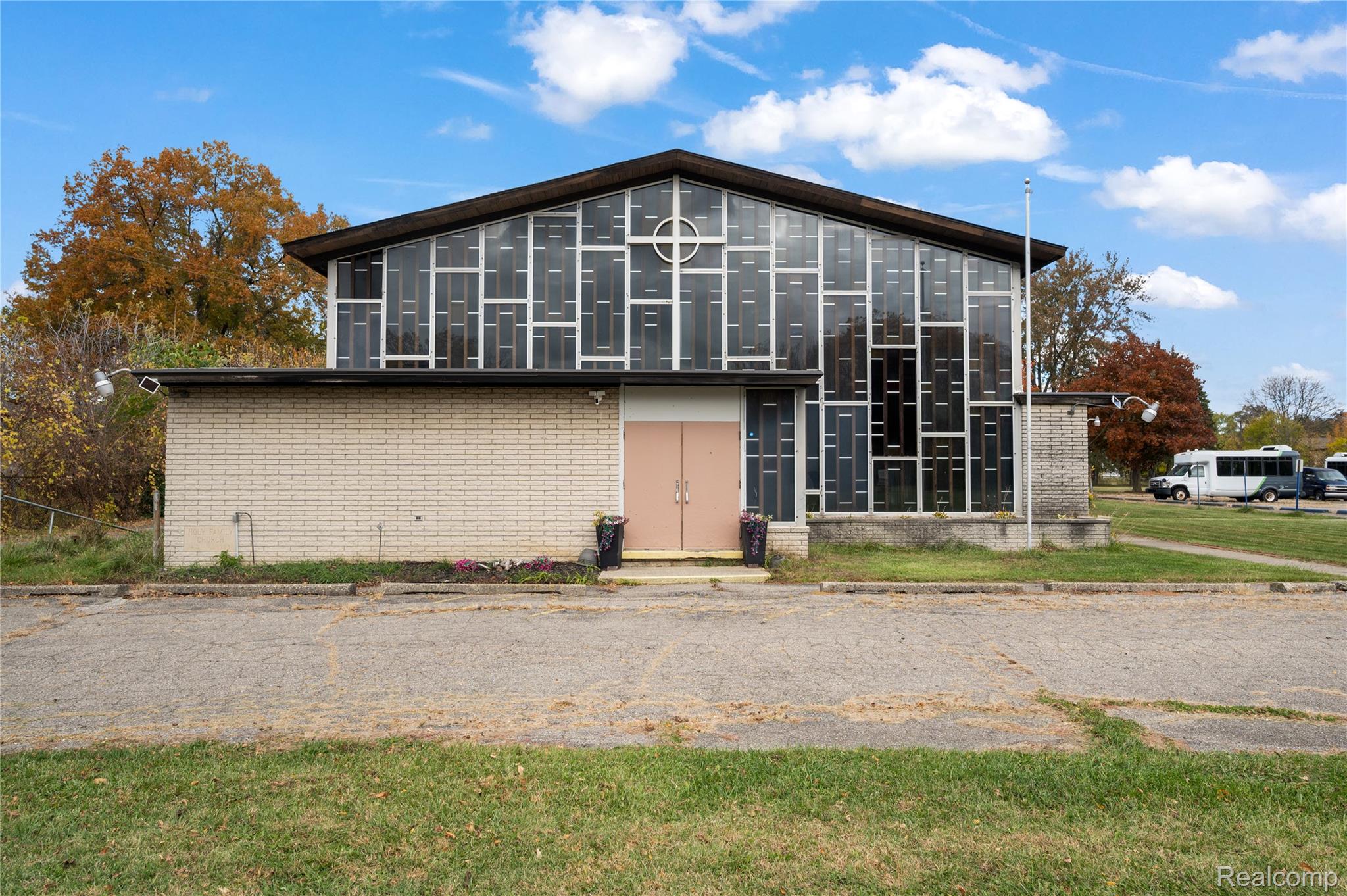 27800 Annapolis Street