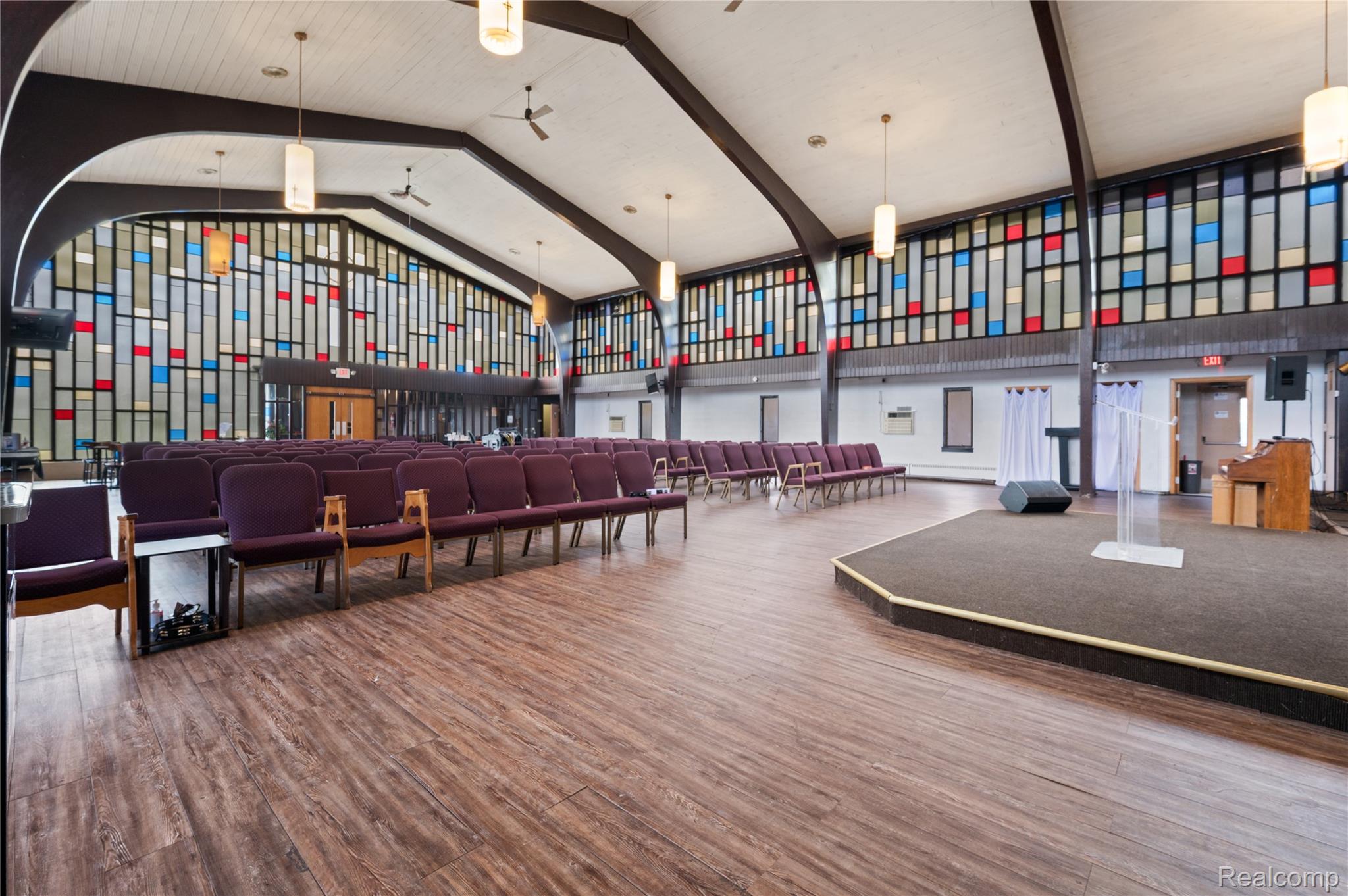 27800 Annapolis Street