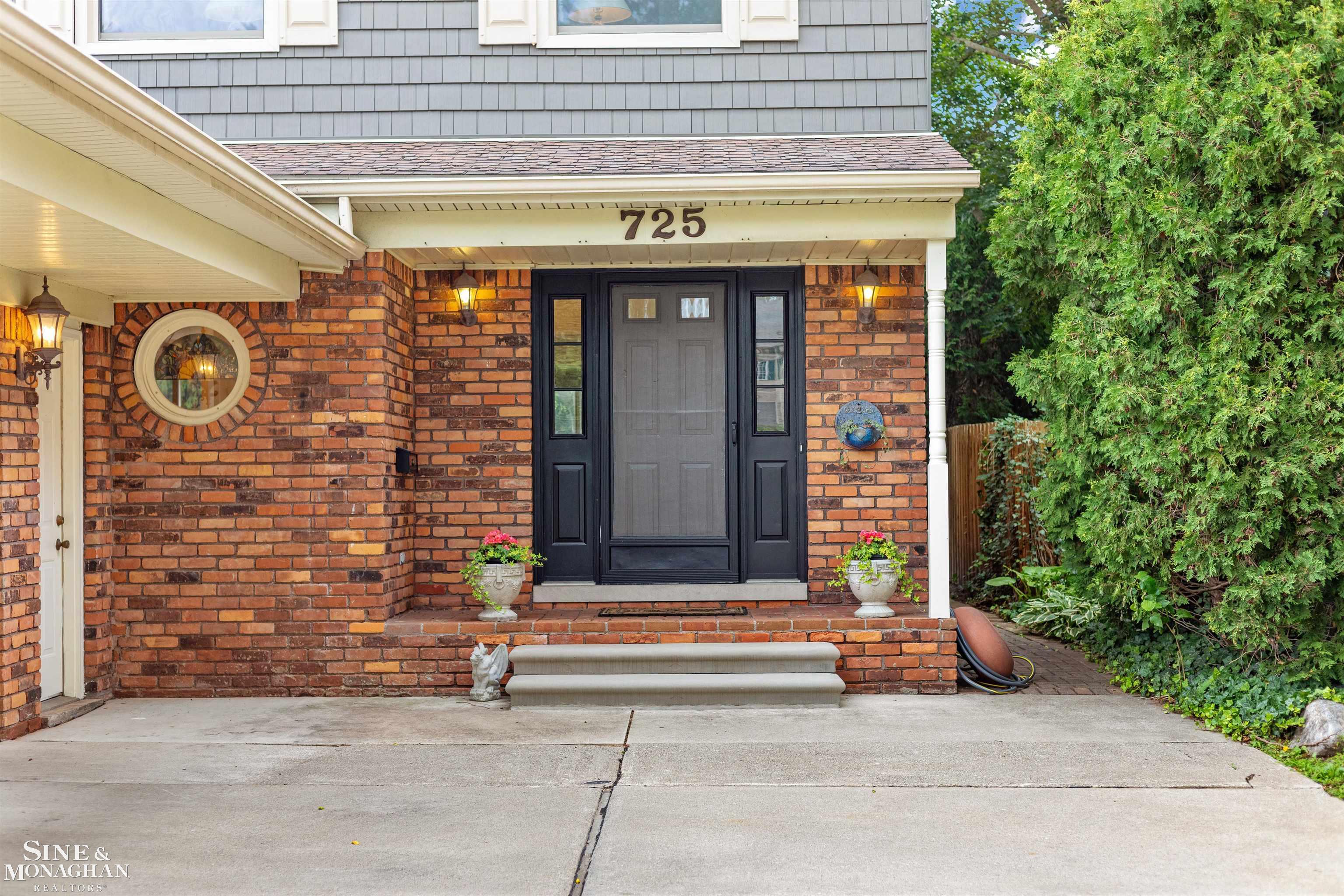 725 Fisher Road