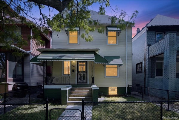 580 MELBOURNE ST, DETROIT, MI 48202 - Image 08f9b74009aee8a61ec2d6199a32d8df/3670649373