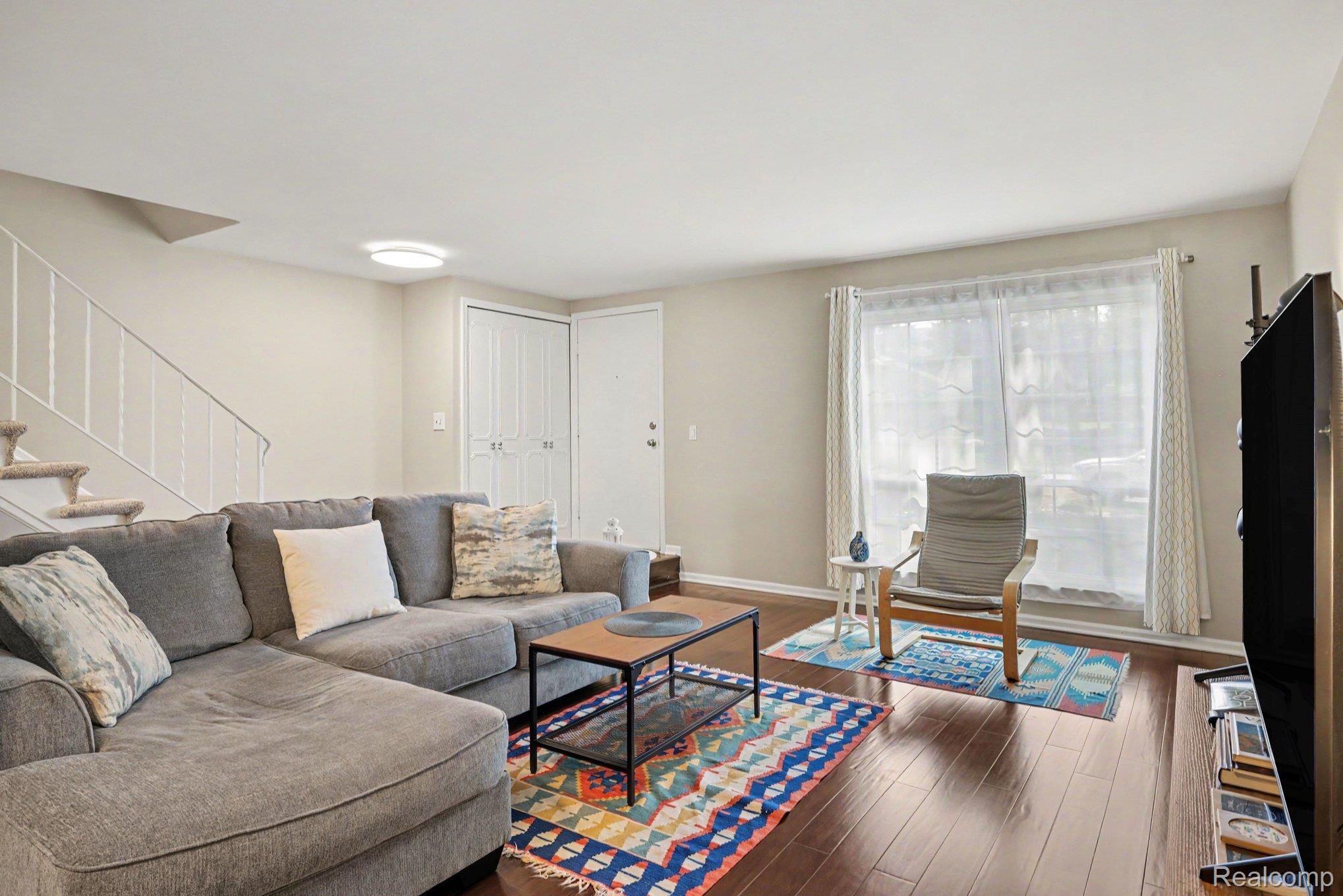 2618 Williamsburg Circle