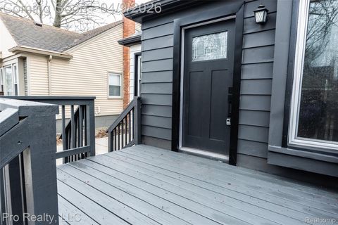 923 Gardendale Street Ferndale City MI 48220