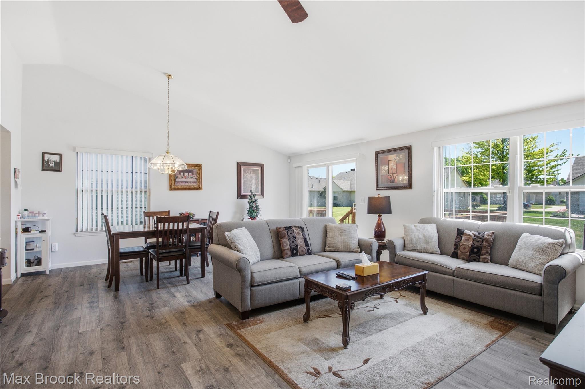 5624 Township Court