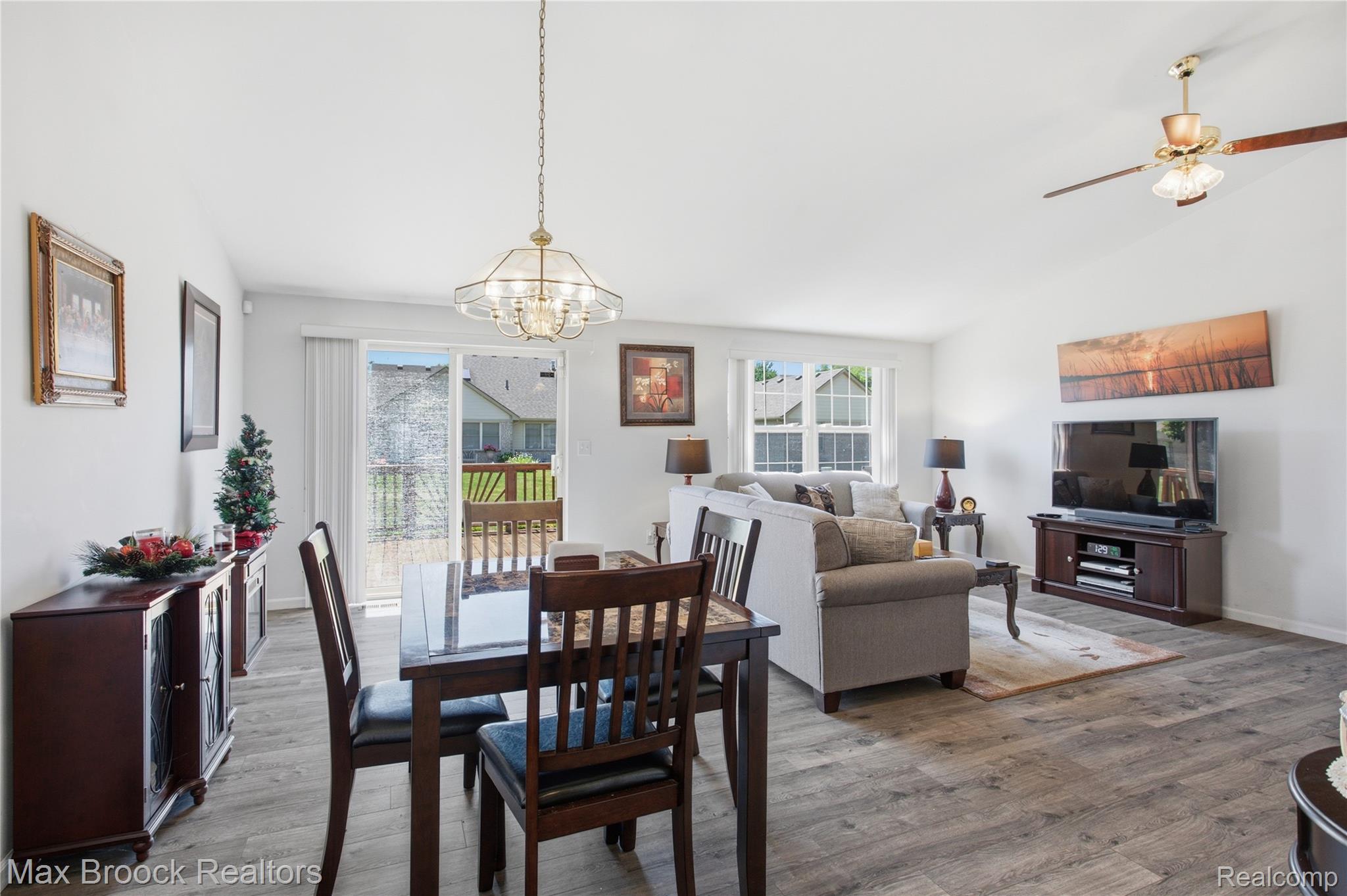 5624 Township Court