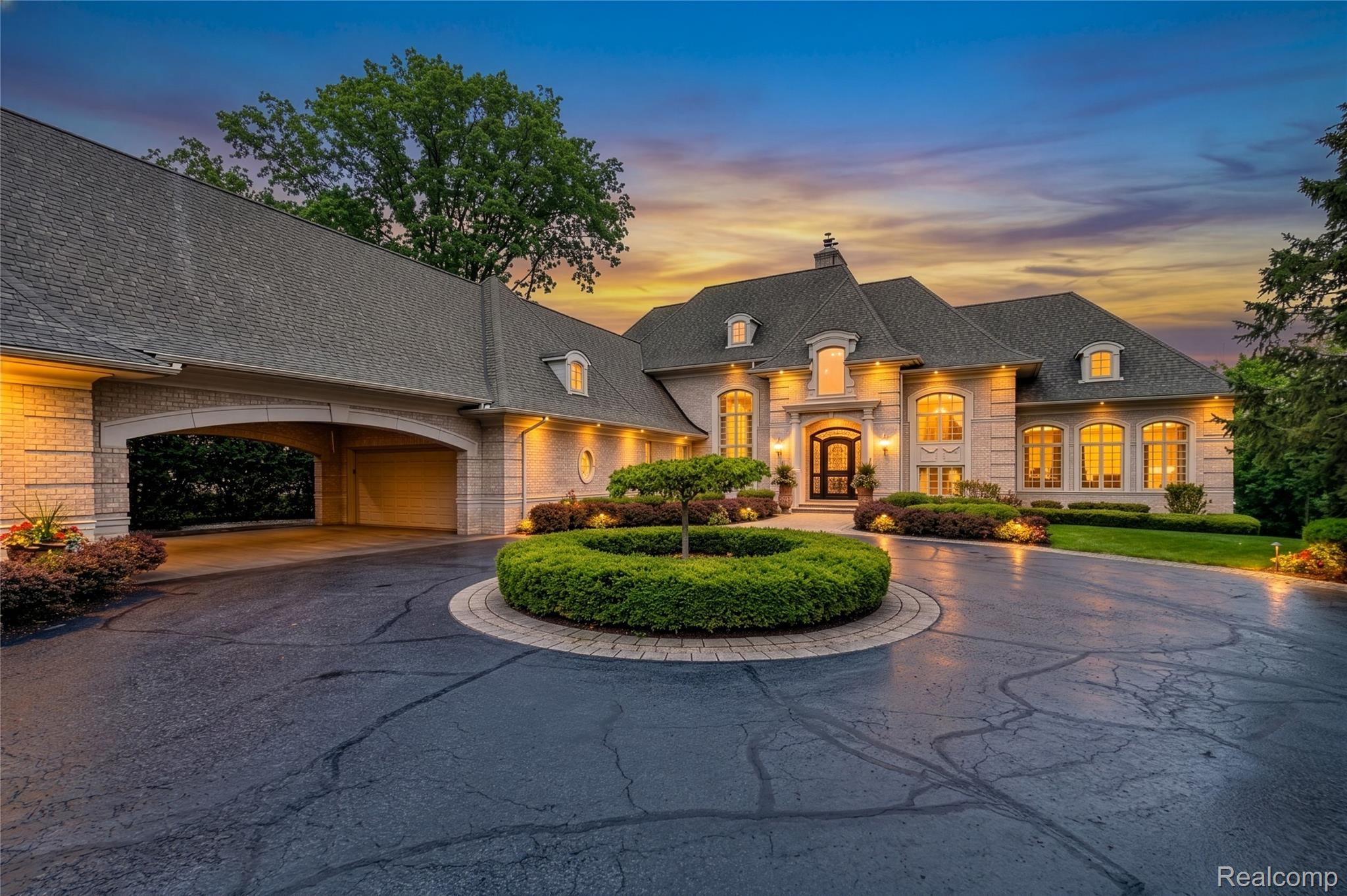 6265 Dakota Circle