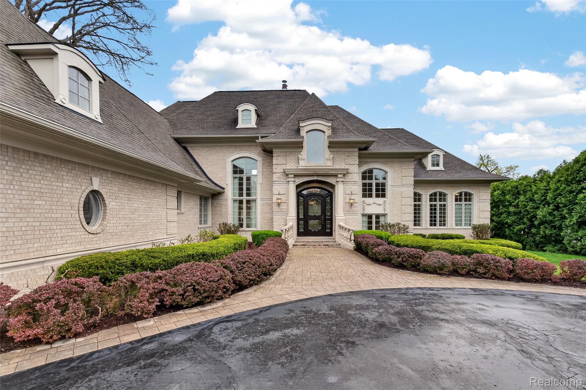 6265 Dakota Circle