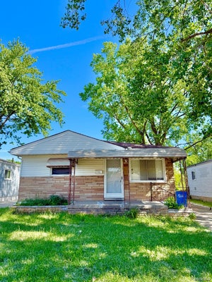13335 CHARLOTTE AVE, WARREN, MI 48089 - Image 090c2e6f1464ffb85fa5e51796c2c1d0/2355742110