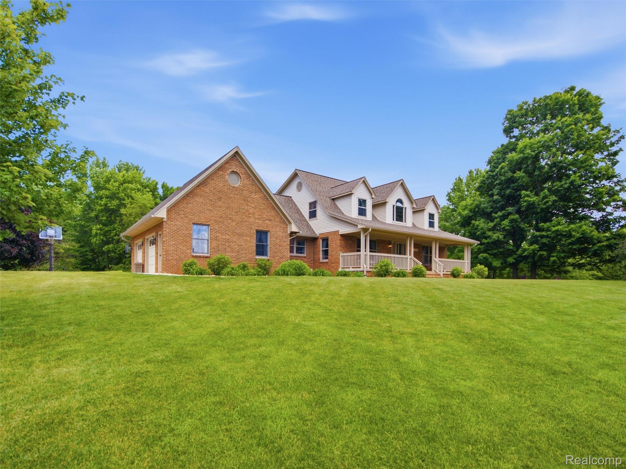 5449 Lum Road