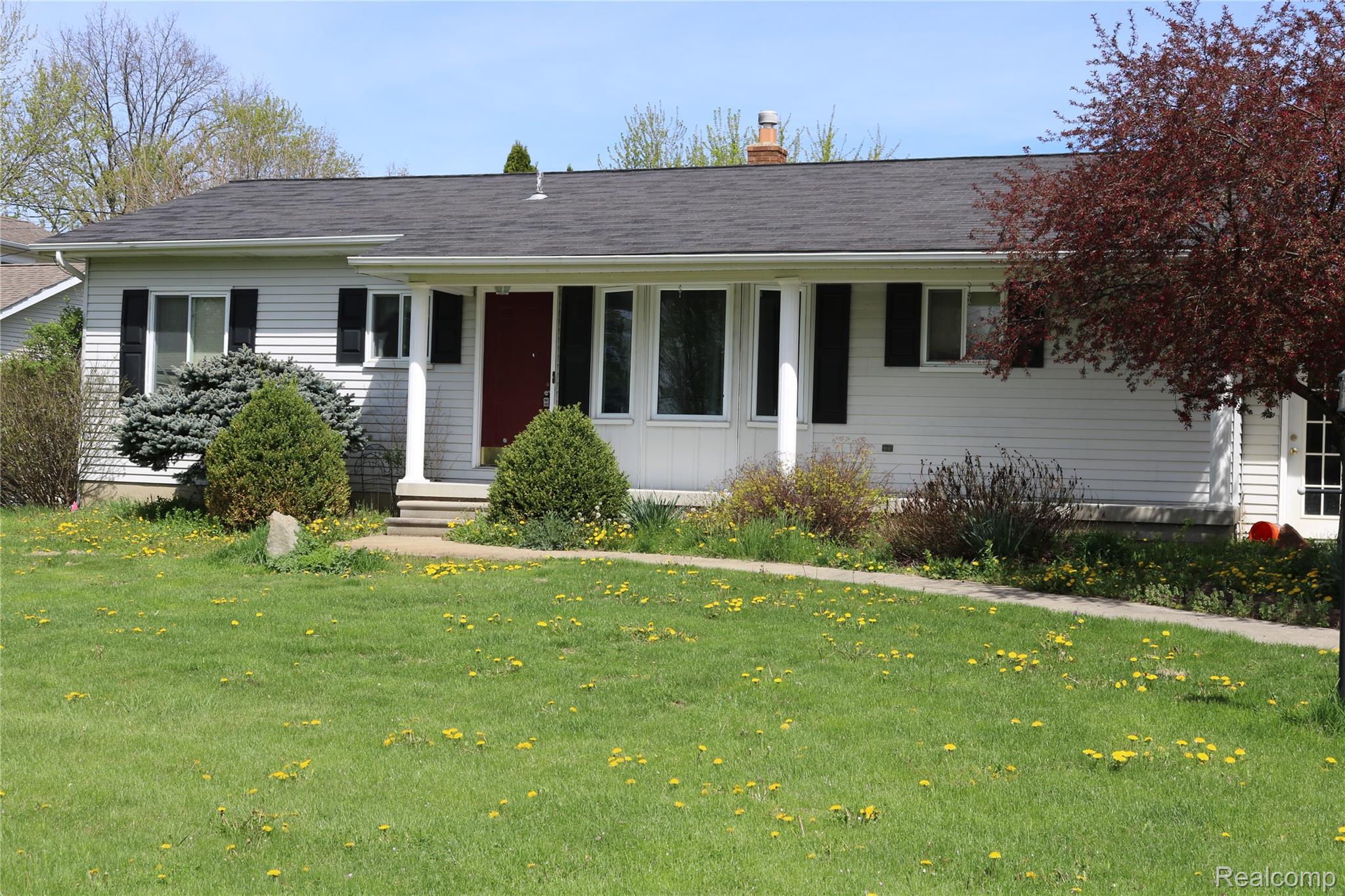 1073 Sarah Street
