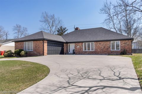 17005 Westland Avenue Southfield City MI 48075