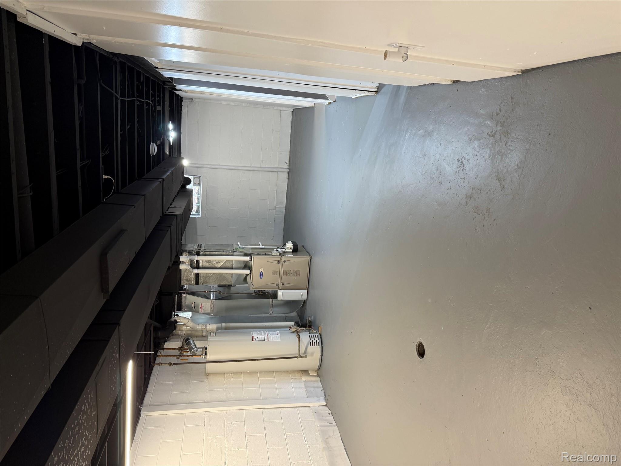 Berkley City, Michigan 48072, United States, 3 Bedrooms Bedrooms, ,3 BathroomsBathrooms,Residential,Active,205565