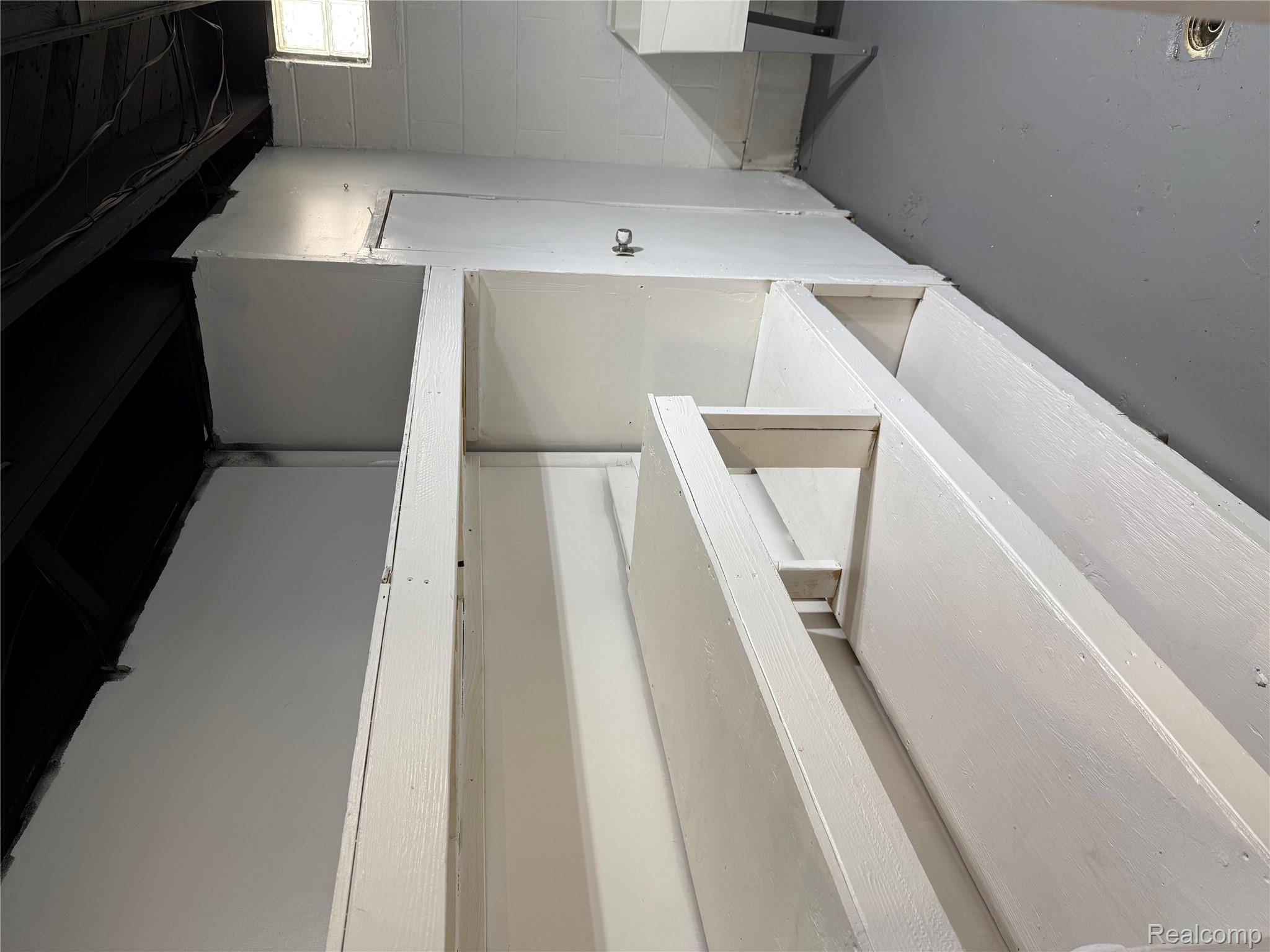 Berkley City, Michigan 48072, United States, 3 Bedrooms Bedrooms, ,3 BathroomsBathrooms,Residential,Active,205565