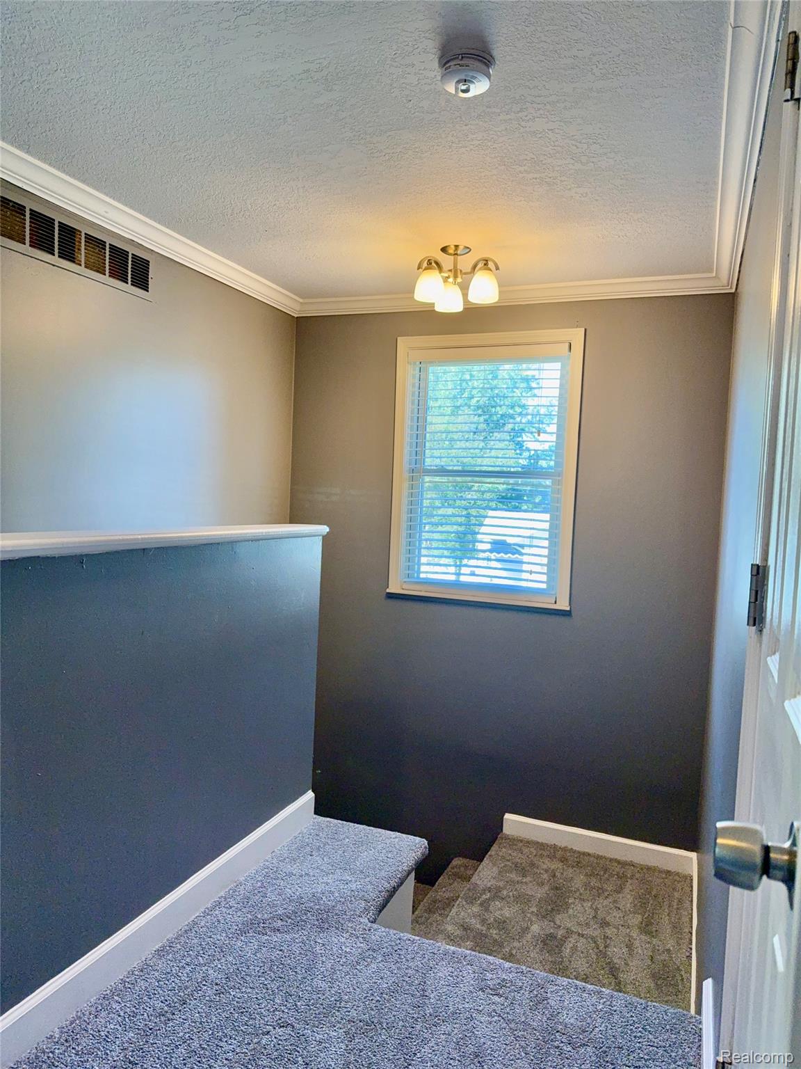 Berkley City, Michigan 48072, United States, 3 Bedrooms Bedrooms, ,3 BathroomsBathrooms,Residential,Active,205565