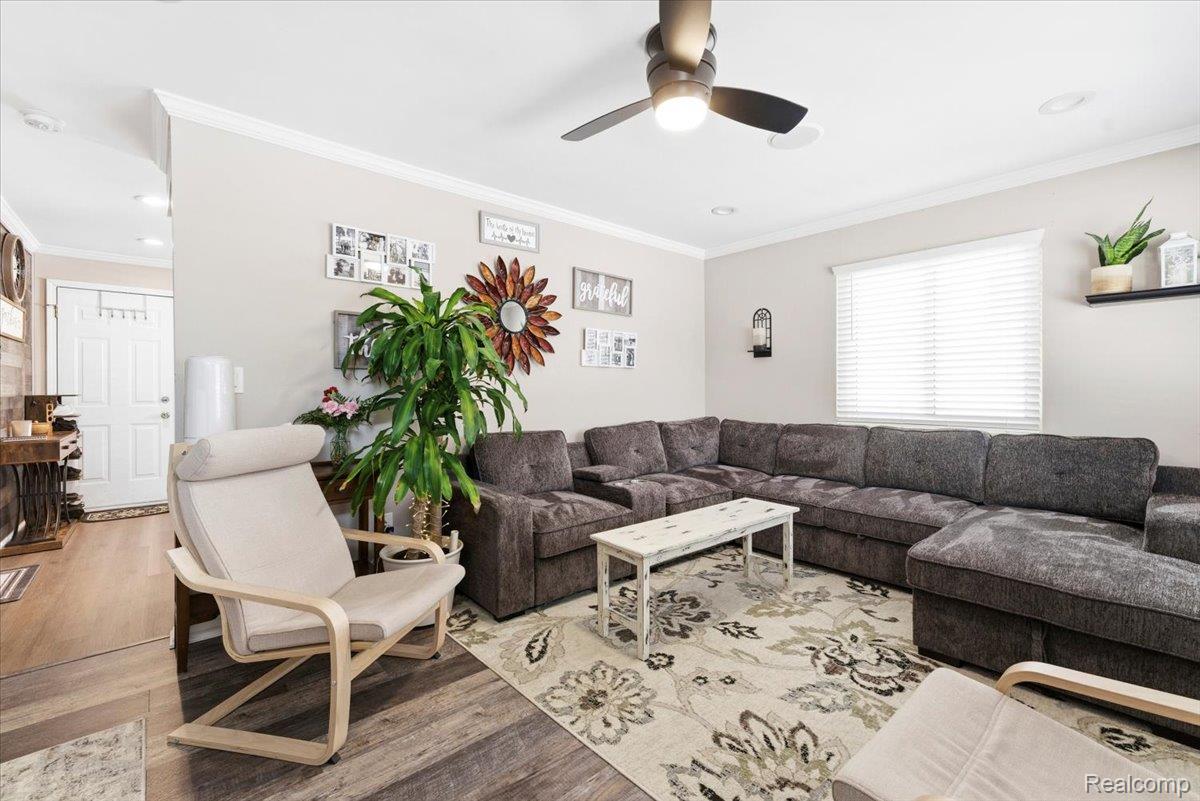 31664 Sweetbriar Drive