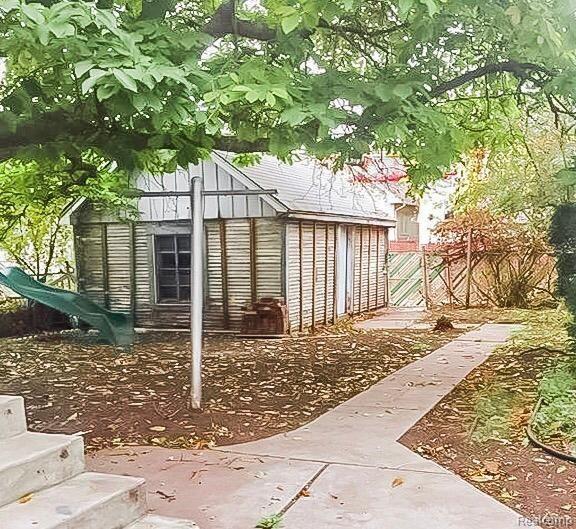 7154 WALDO Street