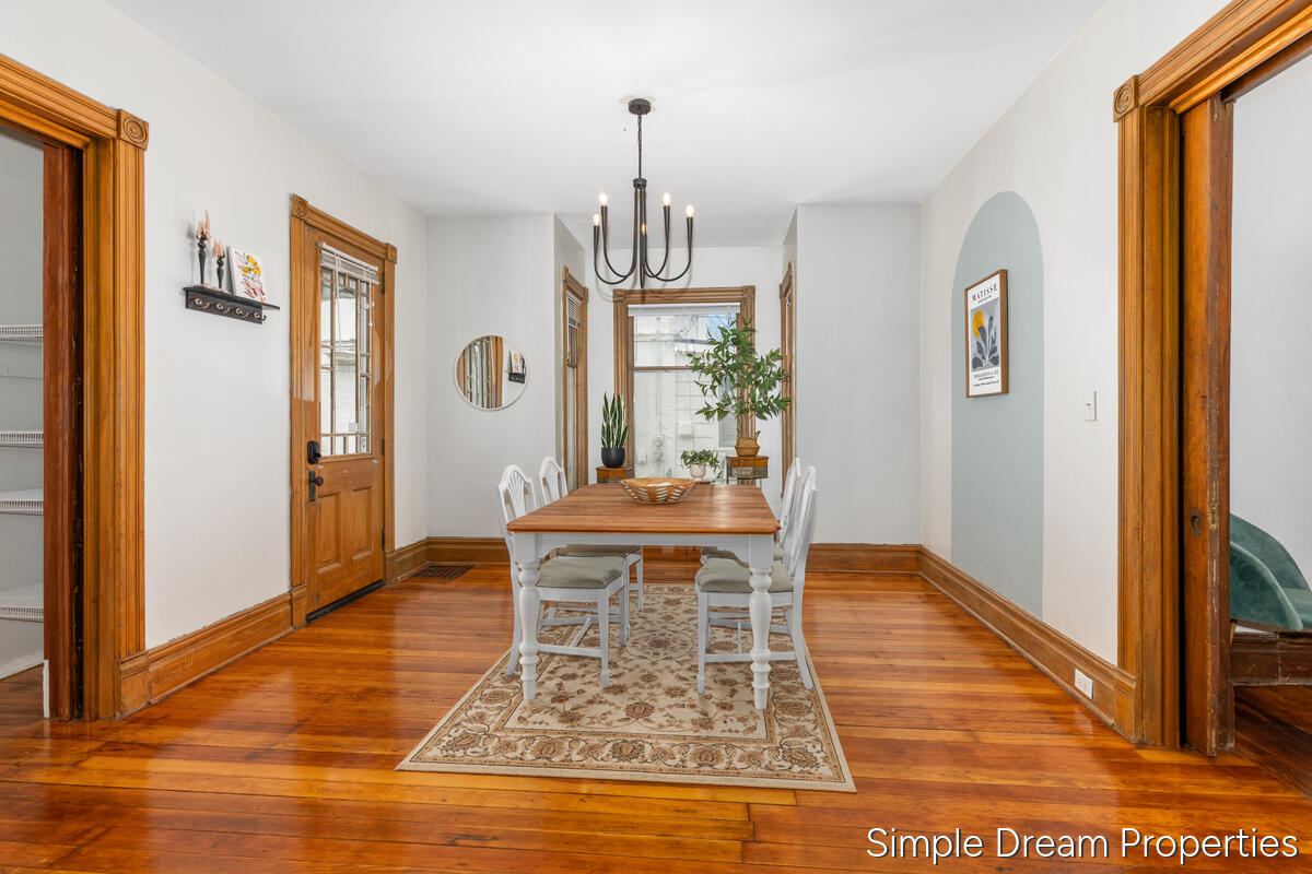 556 Lafayette Avenue SE