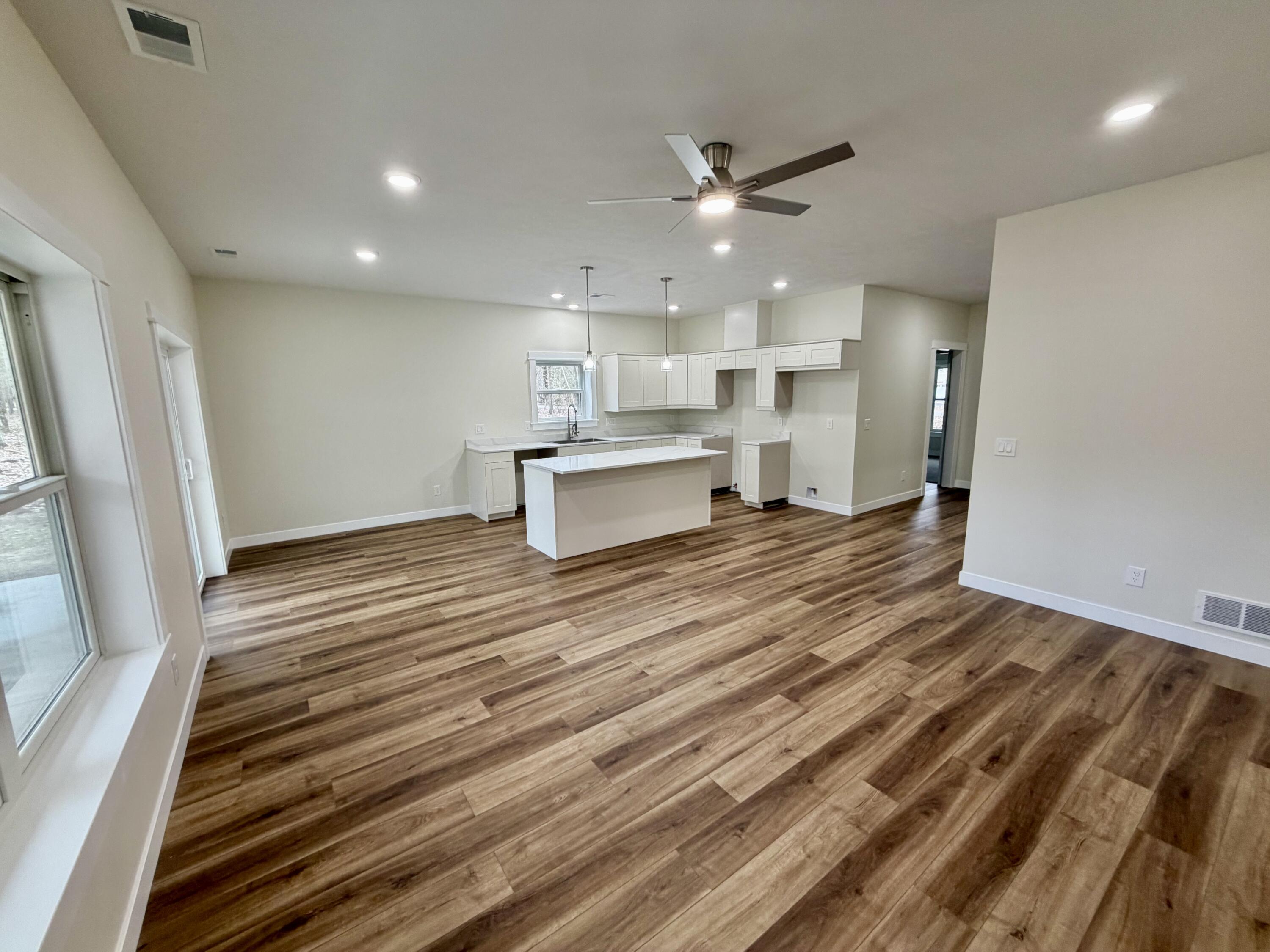 9215 Edgewater Drive