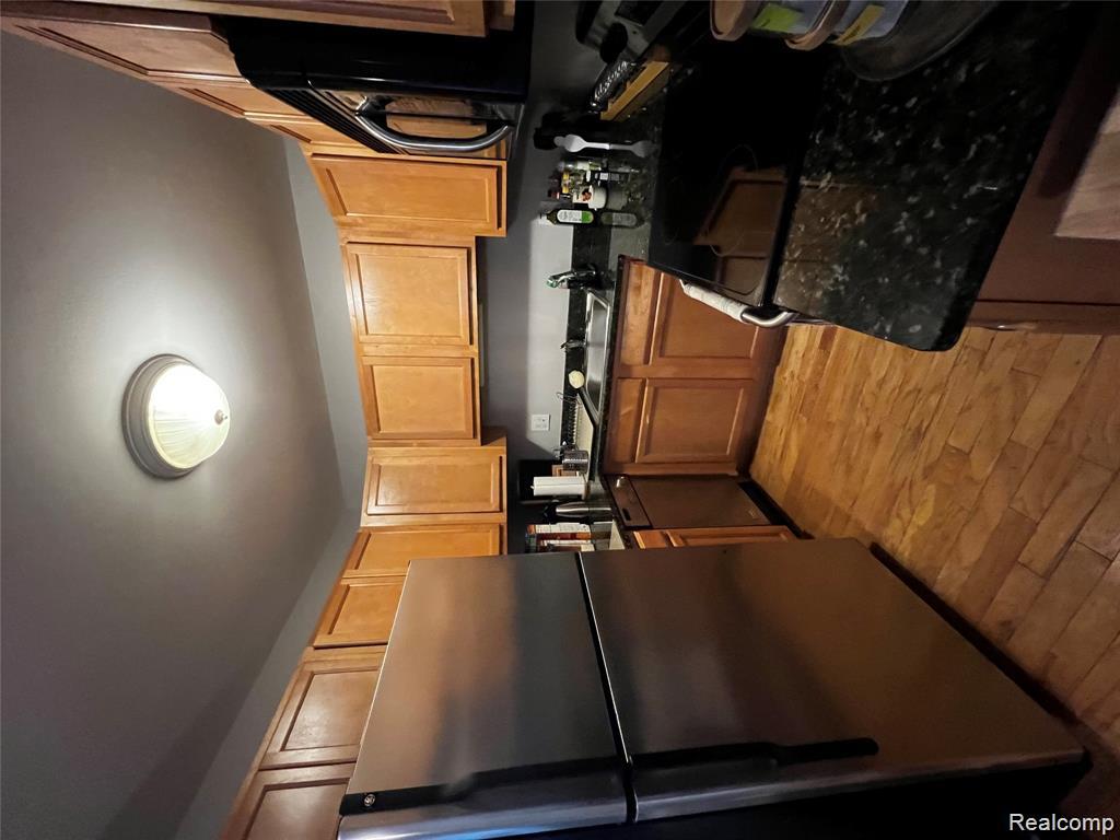 2400 Parmenter Boulevard