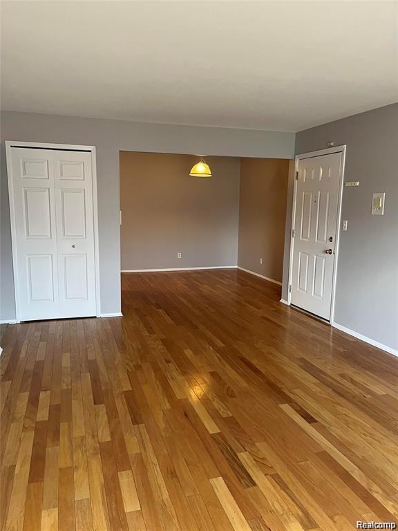 2400 Parmenter Boulevard