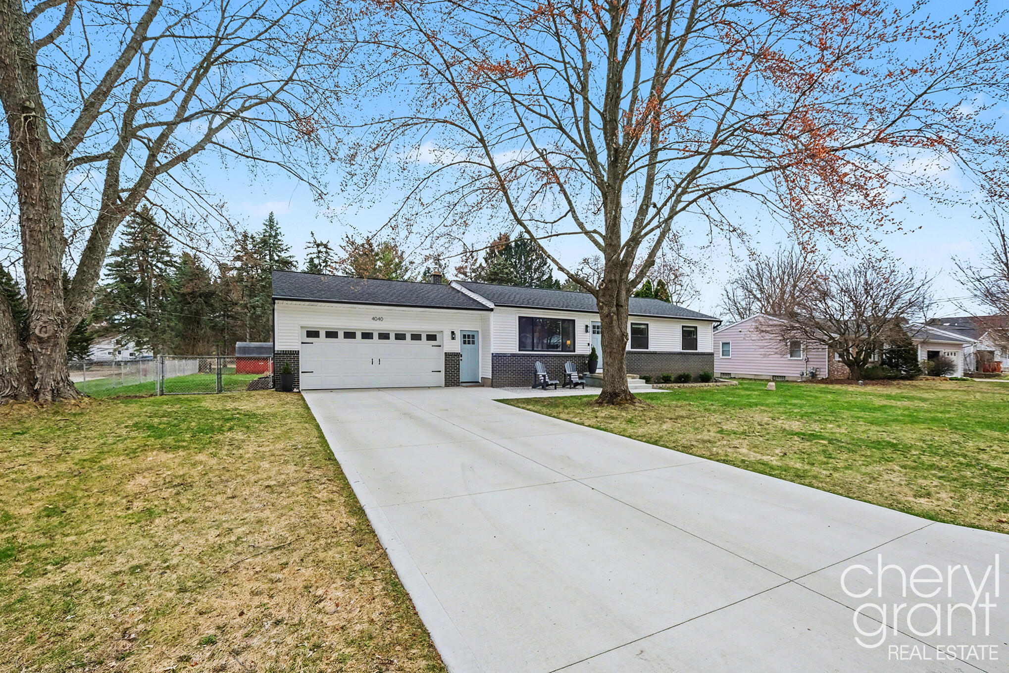 4040 Ziverts Street NE