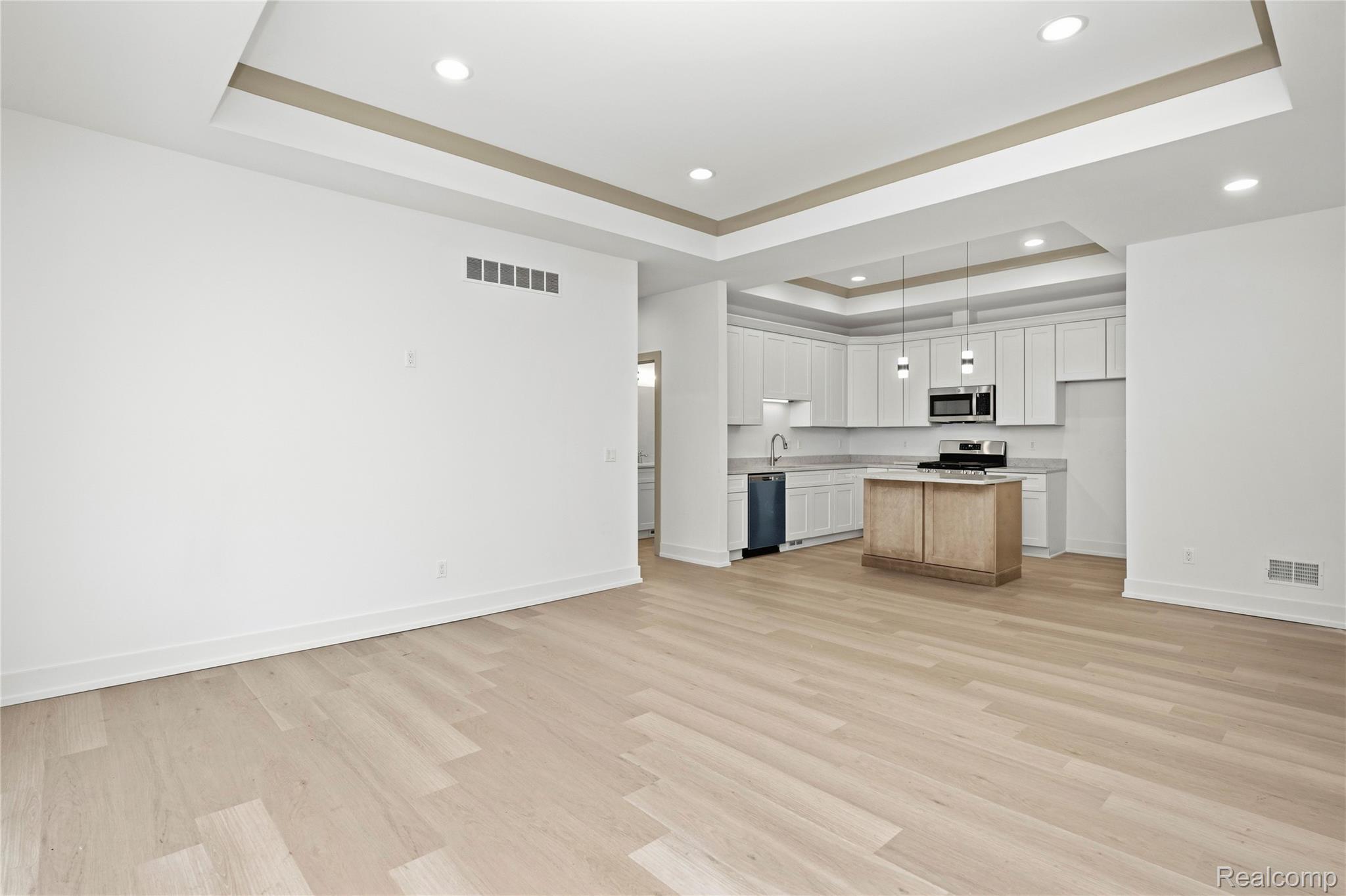 21951 Deer Brook Drive 4