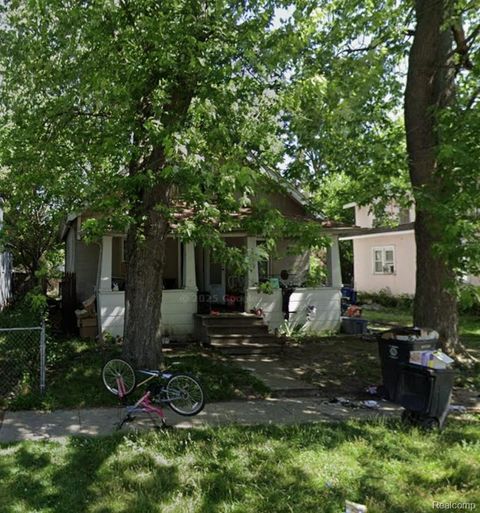 149 E Tobias Street Flint City MI 48503