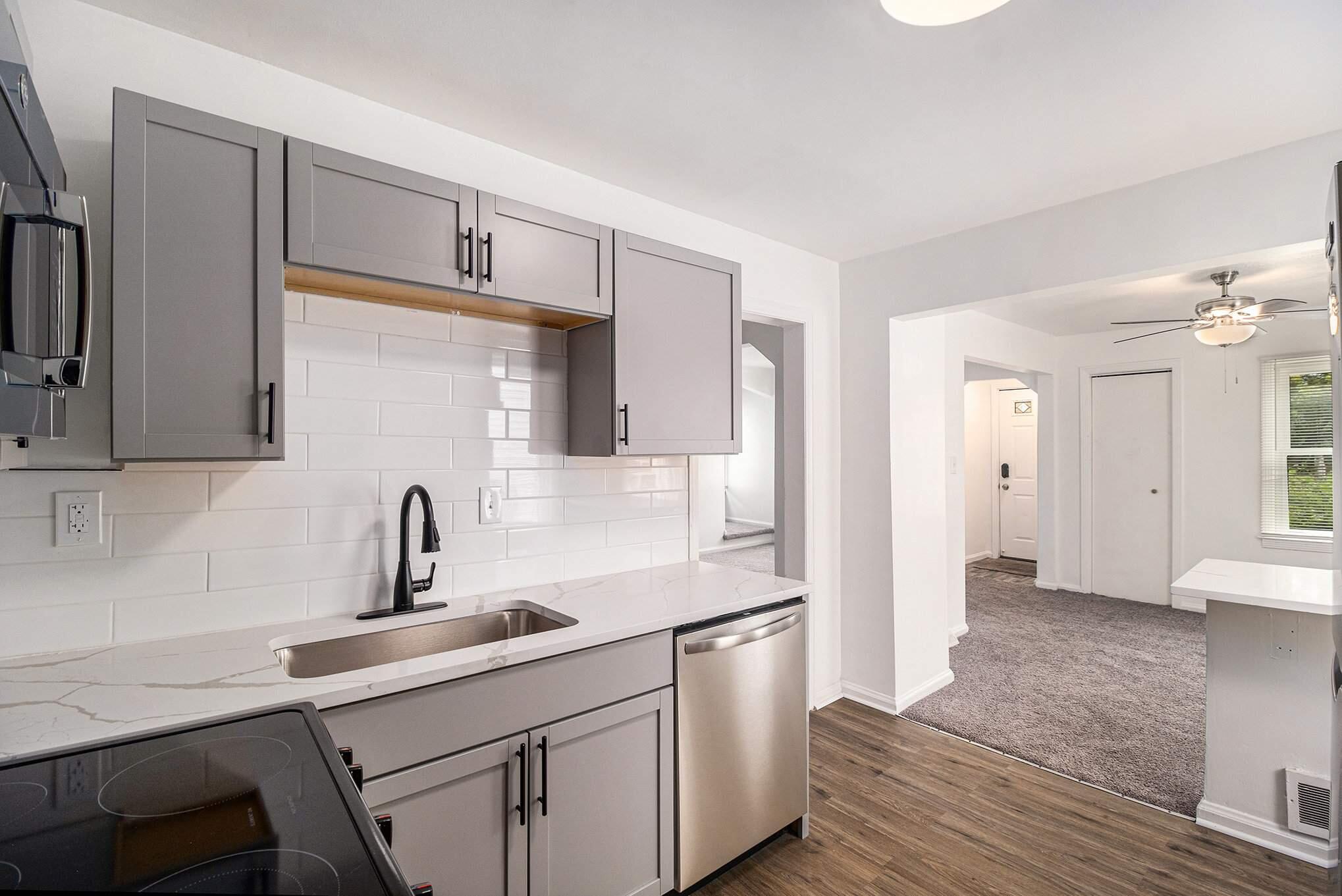 20846 Hampton Street