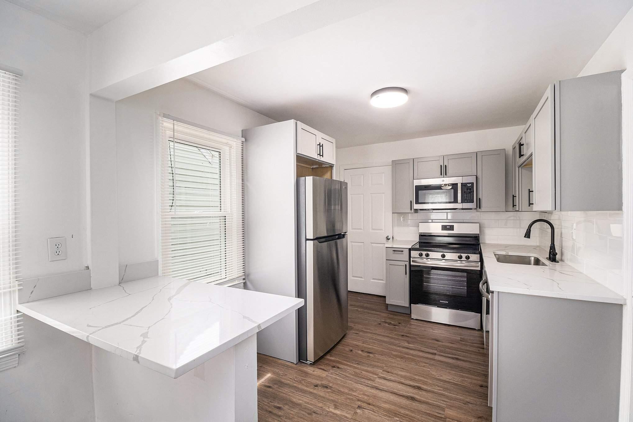 20846 Hampton Street