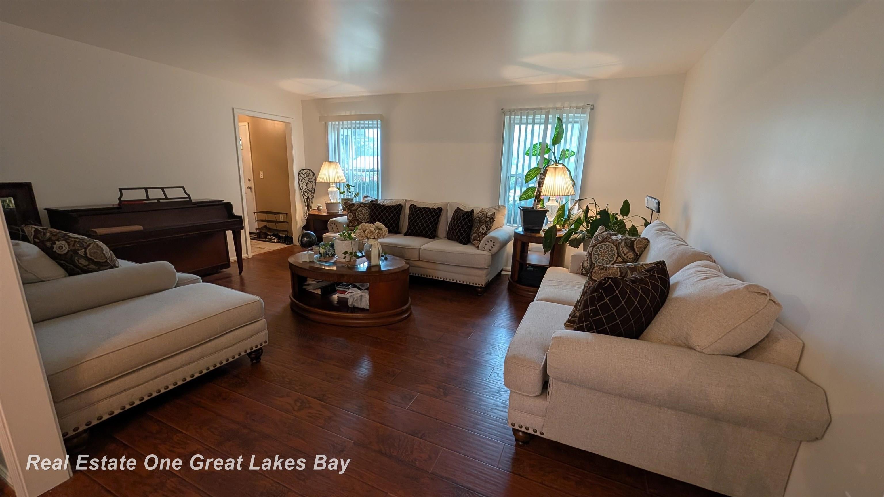 1808 Laurel Oak Drive