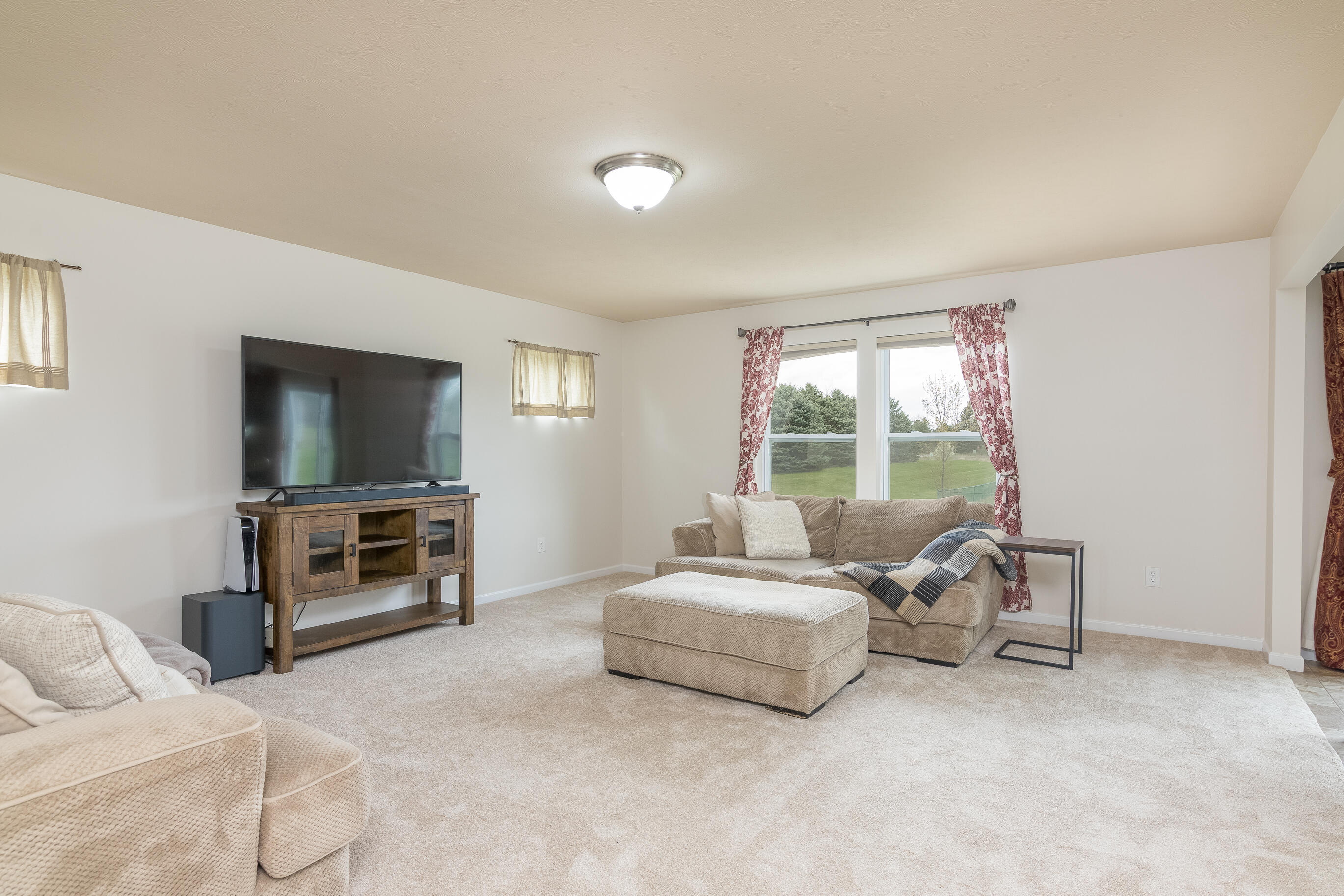3411 Amber Oaks Drive