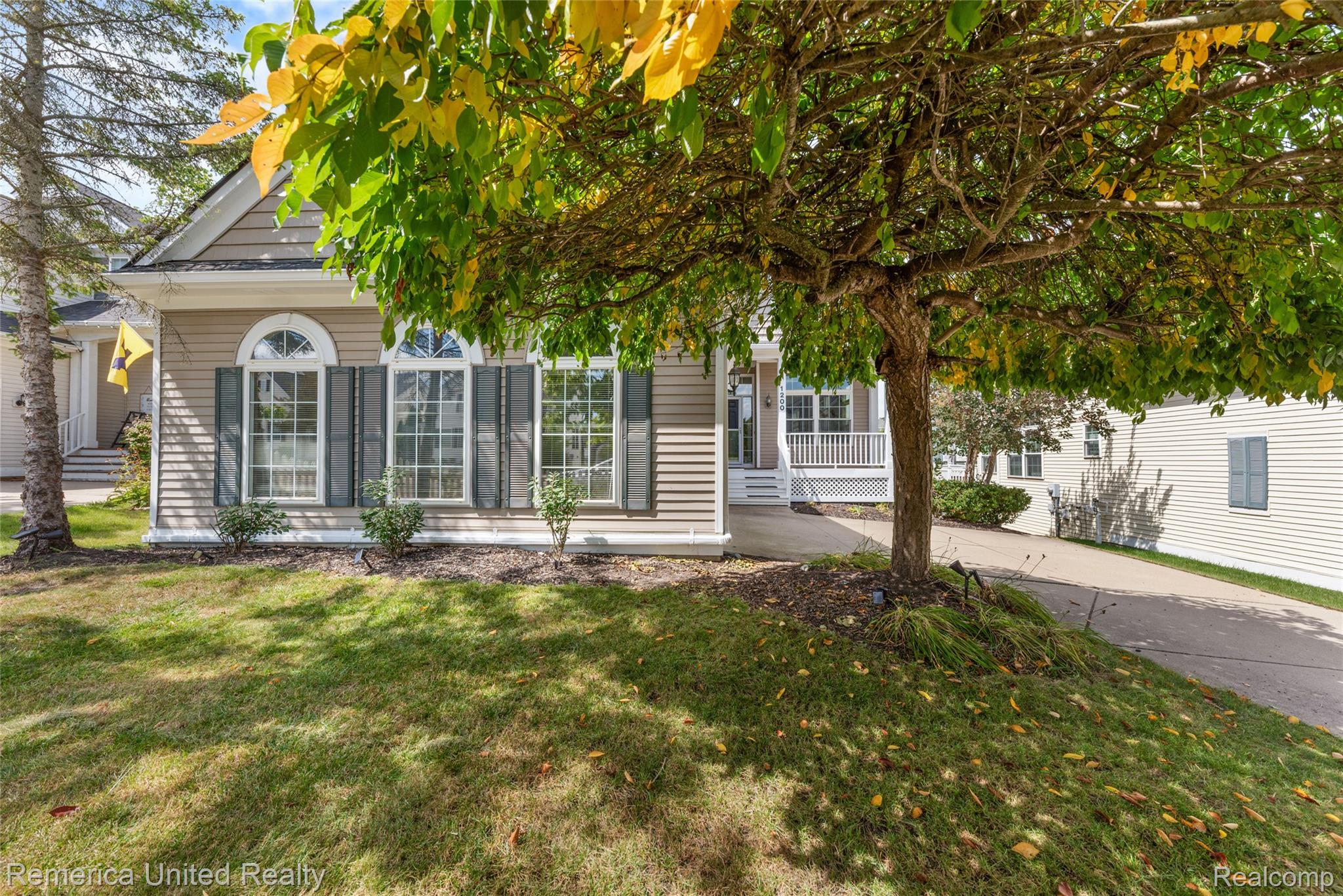 1200 Portsmouth Drive