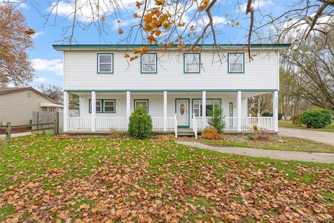 35855 Herman Street Romulus City MI 48174