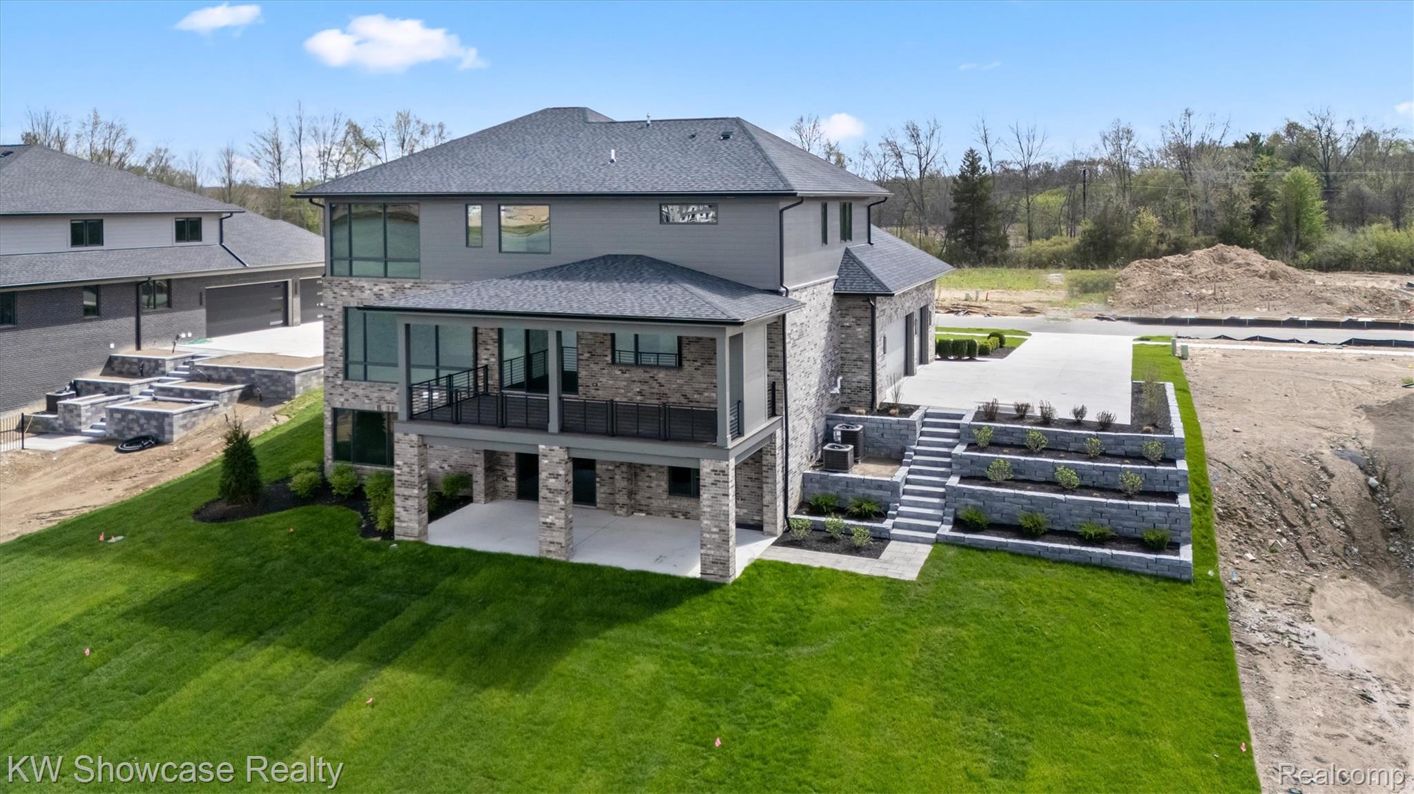 2559 Crystal Lake Drive