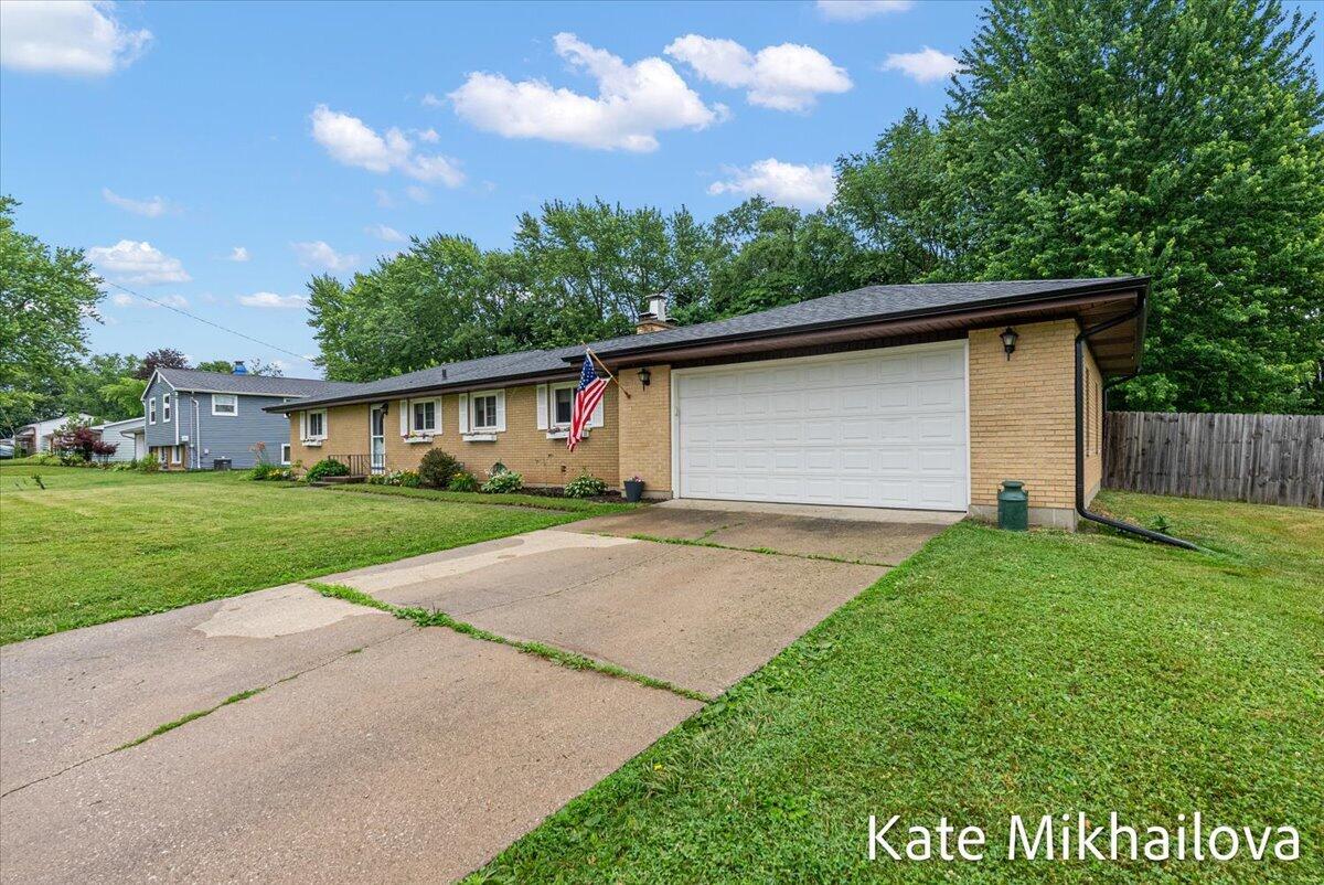 1249 Chalmers Drive
